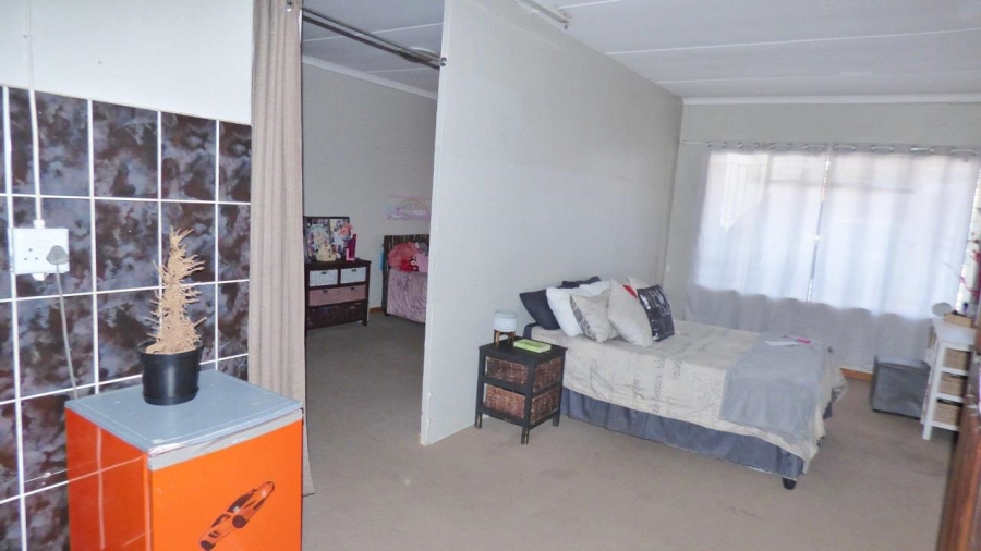 5 Bedroom Property for Sale in Universitas Free State